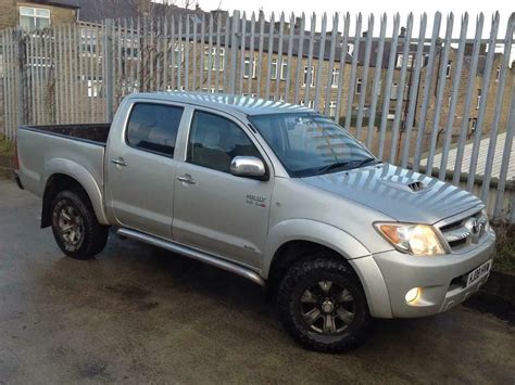 second hand pickup truck.